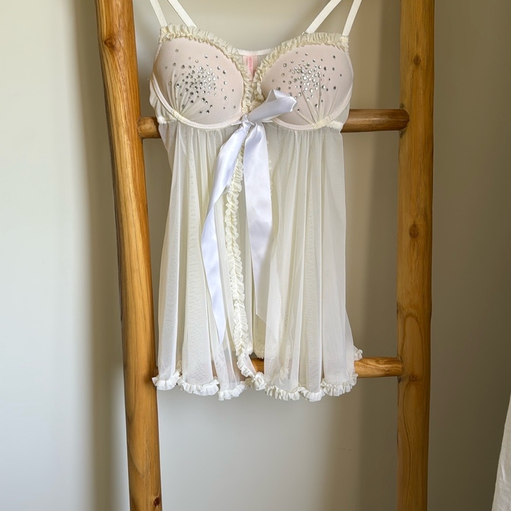 Victoria's Secret White Lace Chemise